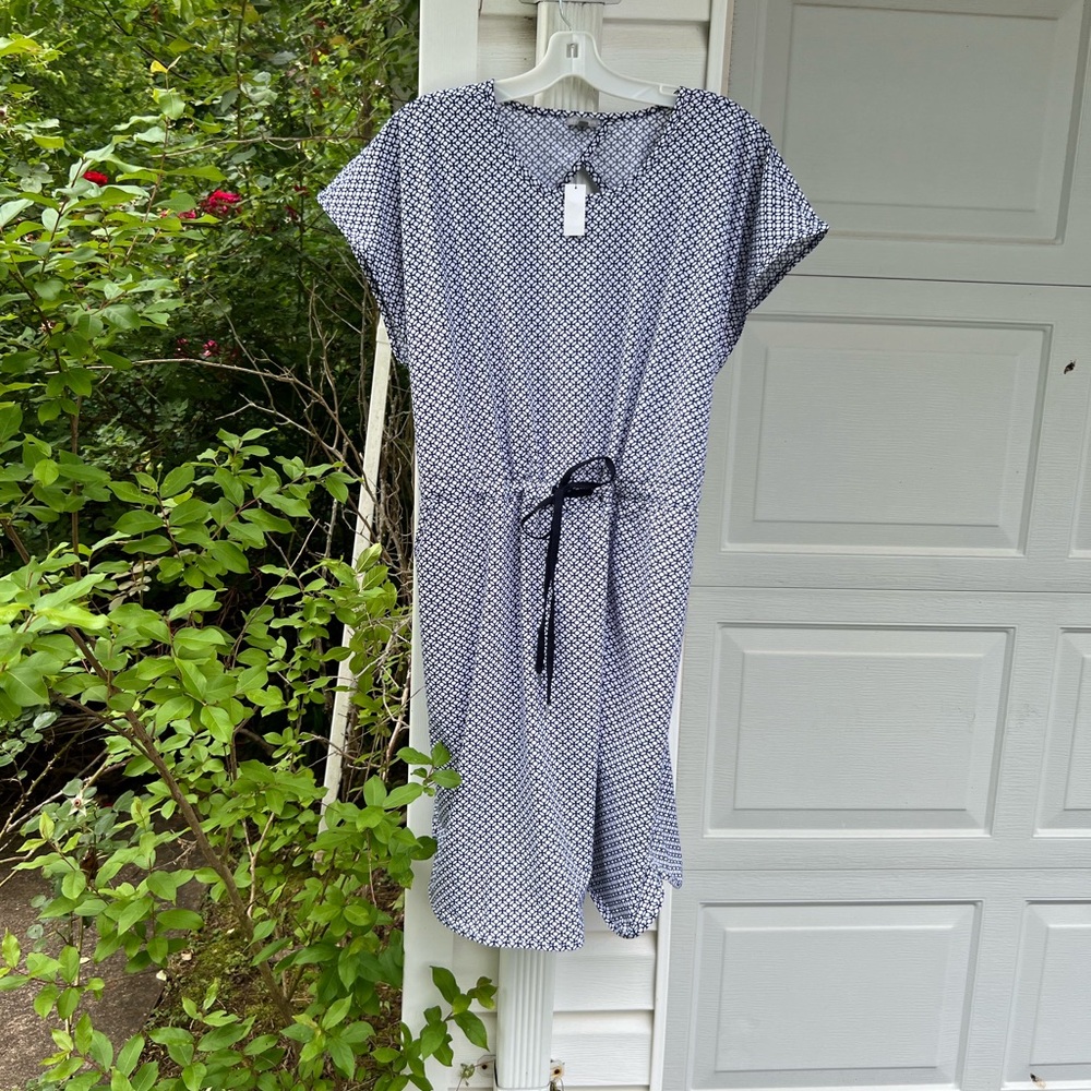 NWT T By Talbots Pretty White Navy Geometric Fun Back Tie Waist Pockets Dress